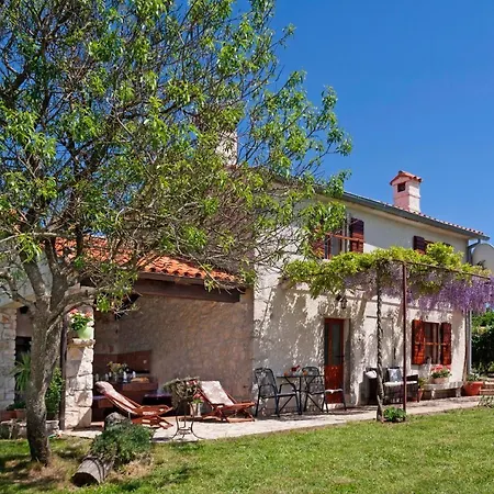 Marija-lorena In Gora Glušići - Haus Für 4 Personen Ferienhaus *