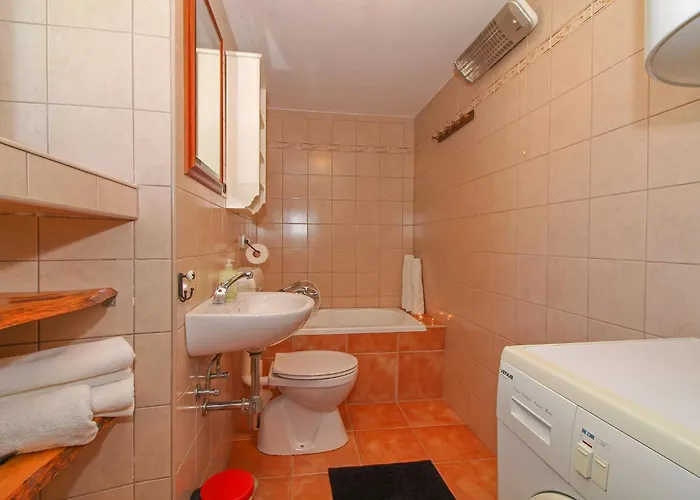 Marija-lorena In Gora Glusici - Haus Fuer 4 Personen Σπίτι διακοπών