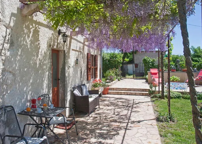 Marija-lorena In Gora Glusici - Haus Fuer 4 Personen * Labin (Istria)